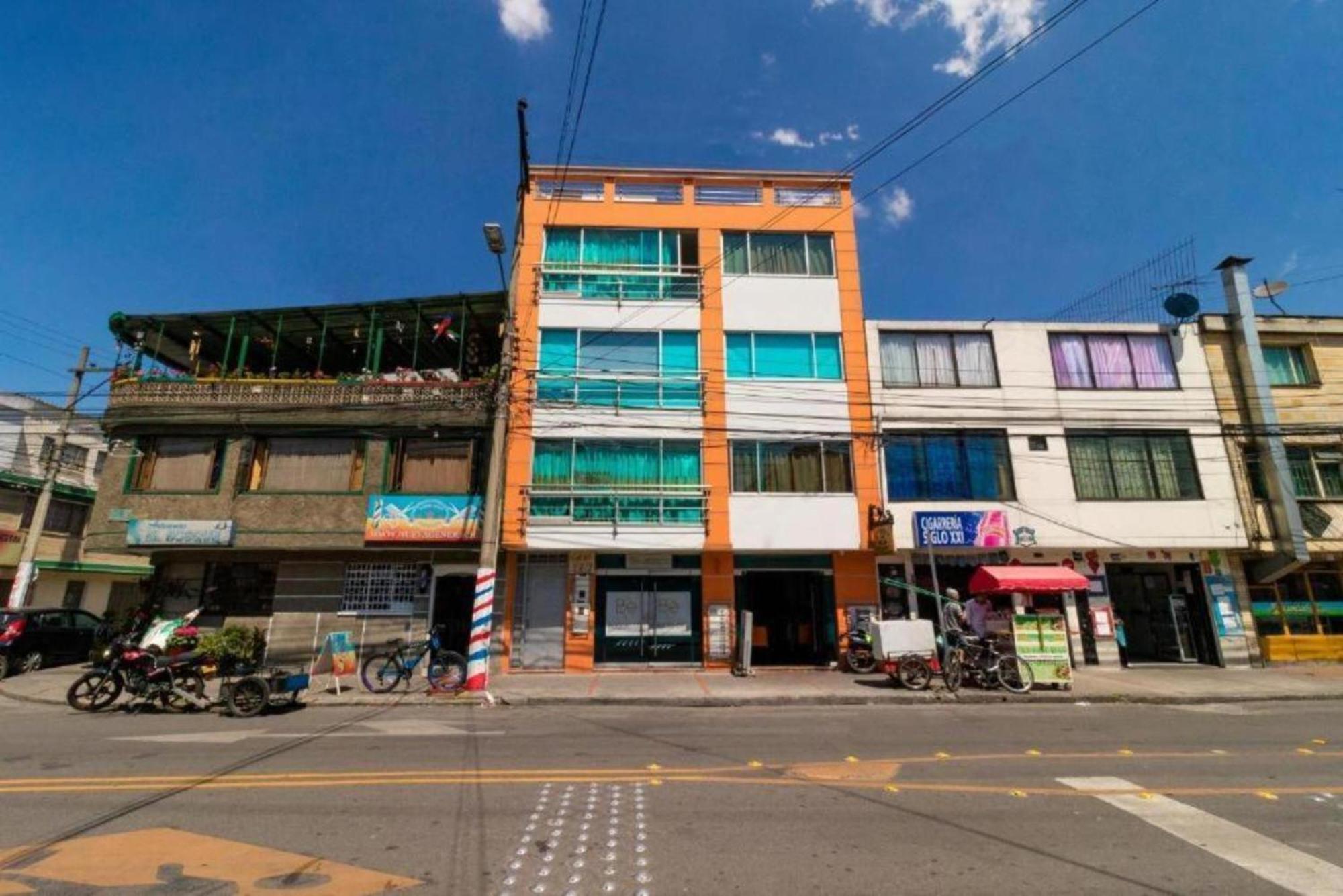 Отель Bogota Elite Экстерьер фото