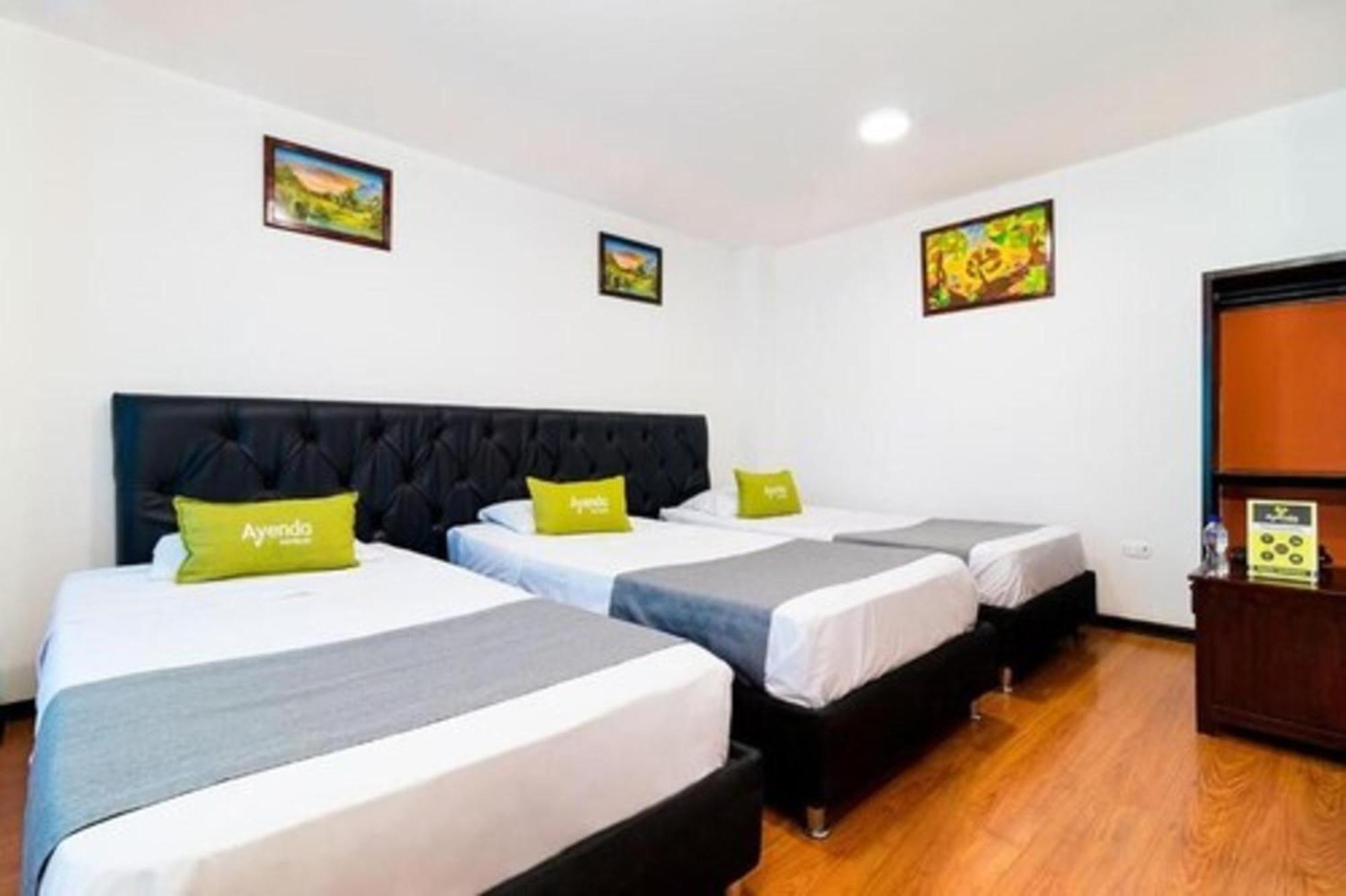 Отель Bogota Elite Экстерьер фото